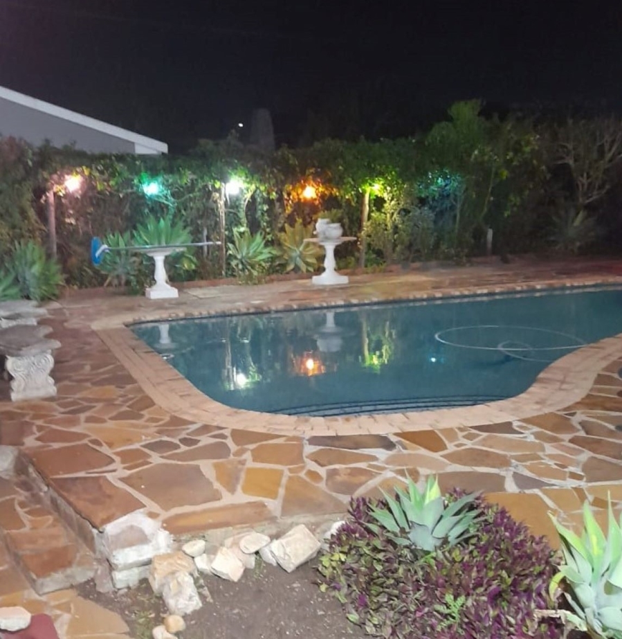 5 Bedroom Property for Sale in Framesby Eastern Cape